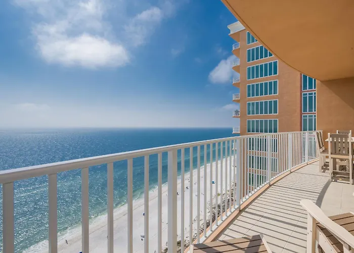 Phoenix Gulf Towers 2206 Apartment *